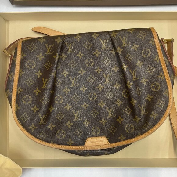 Louis Vuitton Menilmontant MM Crossbody Shoulder Bag Monogram Brown - Picture 1 of 7